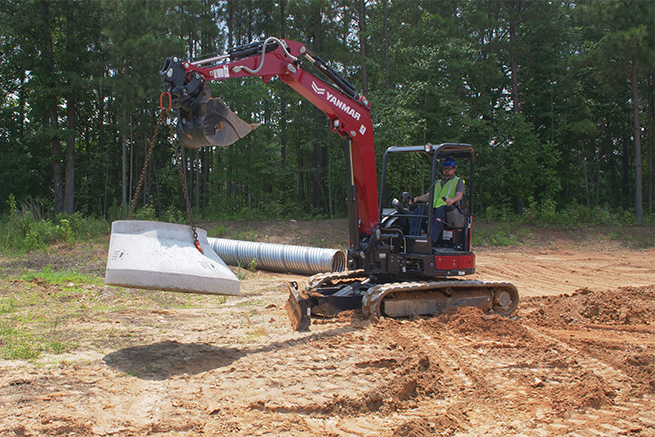 Excavadora YANMAR en construcción